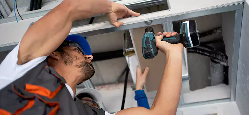 Our Retail Store Duct Cleaning Services in Oak Ridge, FL